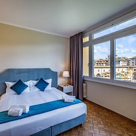 Yd Balcony On Pontevecchio View *