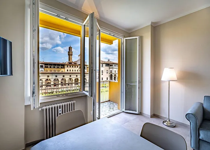 Apartment Yd Balcony On Pontevecchio View *