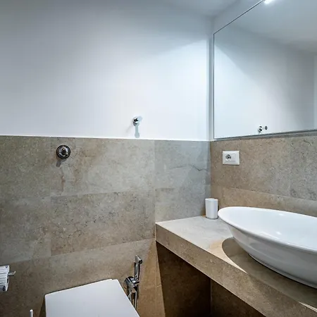 Yd Balcony On Pontevecchio View فلورنس