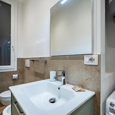 Yd Balcony On Pontevecchio View