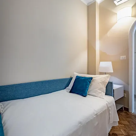 Yd Balcony On Pontevecchio View