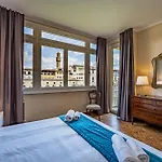 Apartment Yd Balcony On Pontevecchio View *