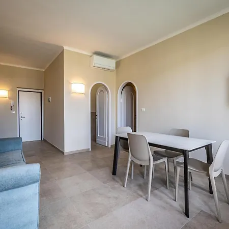 Apartment Yd Balcony On Pontevecchio View Florence