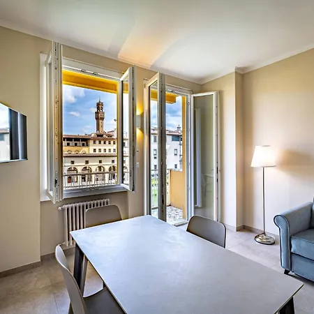 Apartment Yd Balcony On Pontevecchio View Florence